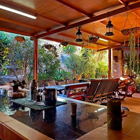 Exquisite Rural House With Garden, Pool And Sea Views